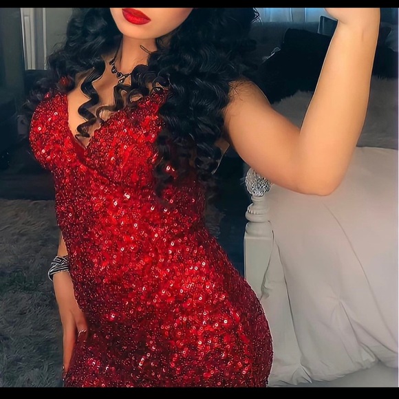 Red sequin Fashion Nova Dress - Picture 1 of 2